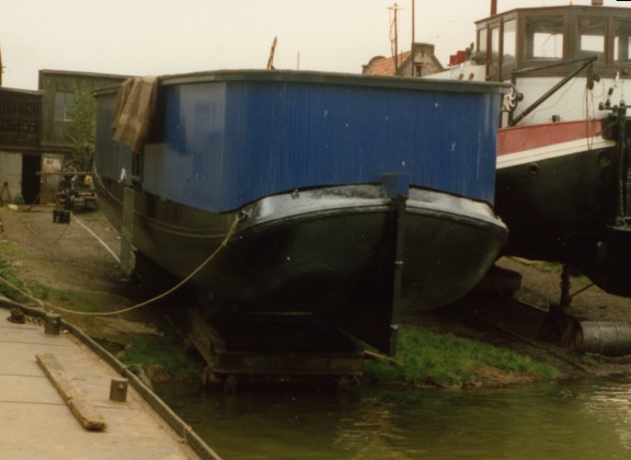 na het teren weer te water laten, dat ging heel voorzichtig en langzaam.