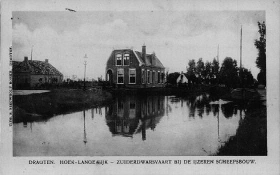 Dragten. Hoek-Langewijk - Zuiderdwarsvaart bij de ijzeren scheepsbouw